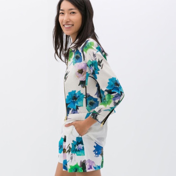 Zara Jackets & Blazers - Zara Watercolor Floral Jacket